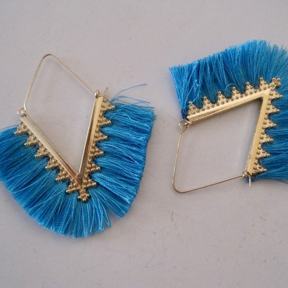 Fringed Turquoise Tassel Drop Earrings Statement - Picture 5 of 5